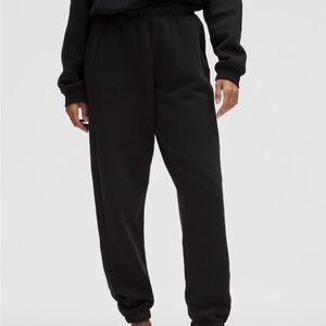 Lululemon Scuba High-Rise Jogger
